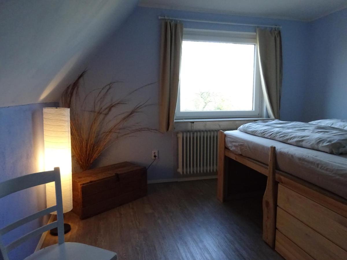 Peanuts Hostel & Meer Surendorf エクステリア 写真