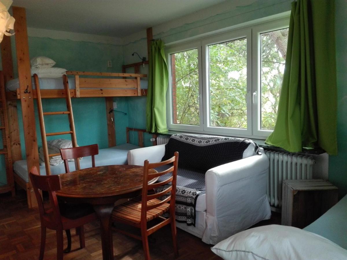 Peanuts Hostel & Meer Surendorf エクステリア 写真