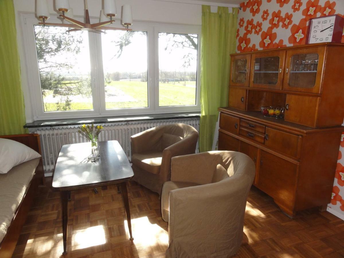 Peanuts Hostel & Meer Surendorf エクステリア 写真