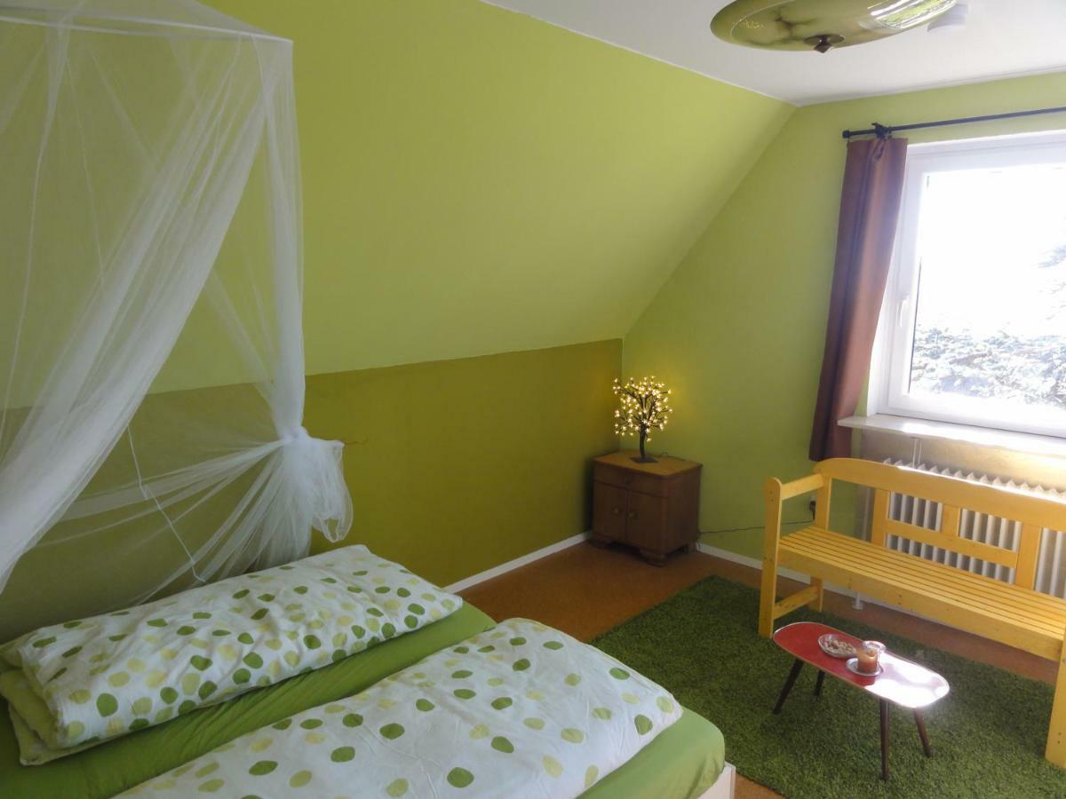 Peanuts Hostel & Meer Surendorf エクステリア 写真