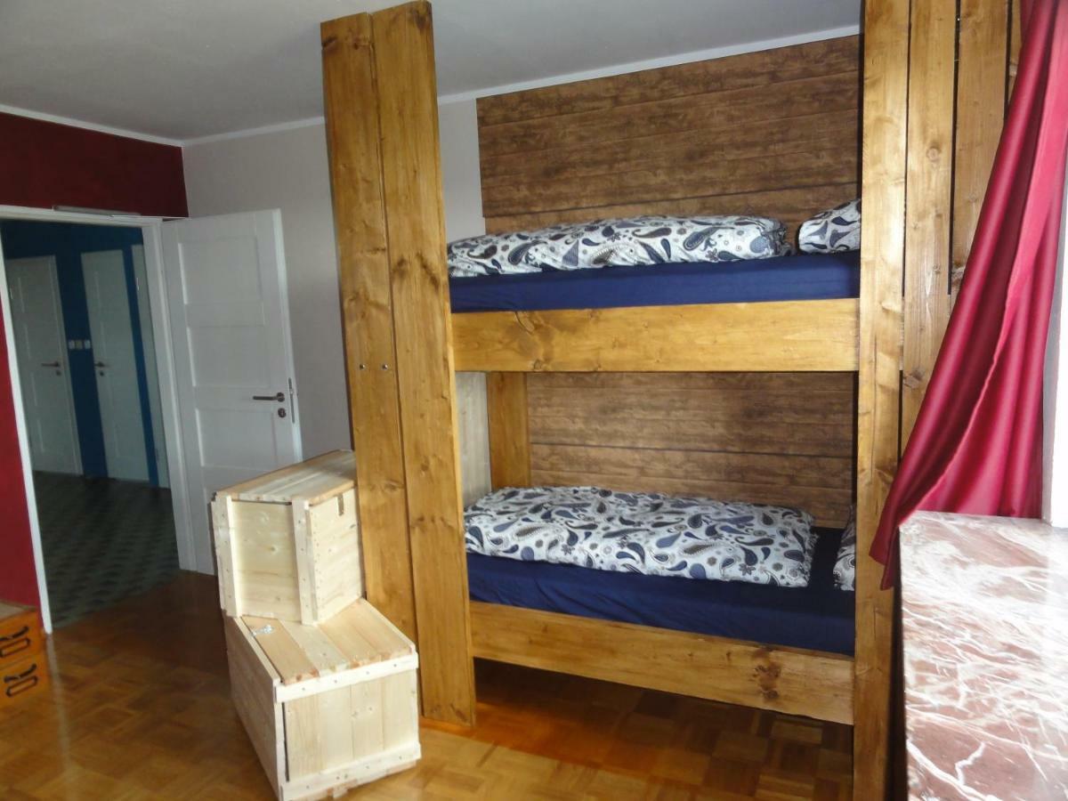 Peanuts Hostel & Meer Surendorf エクステリア 写真