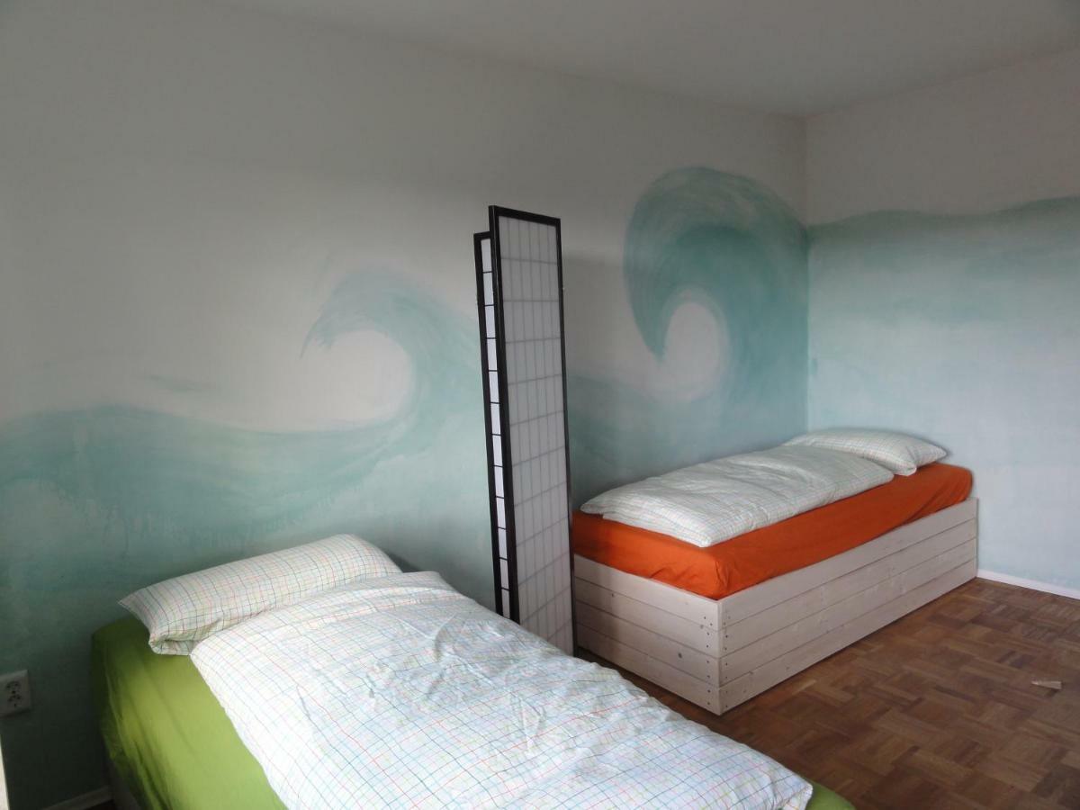 Peanuts Hostel & Meer Surendorf エクステリア 写真